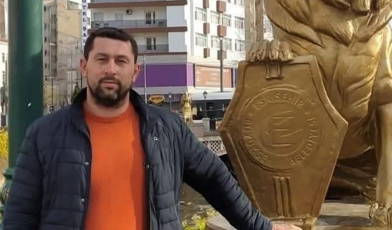 Eskişehir'de Yıkımı Yapılan Binadan Düşen Adam Hayatını Kaybetti