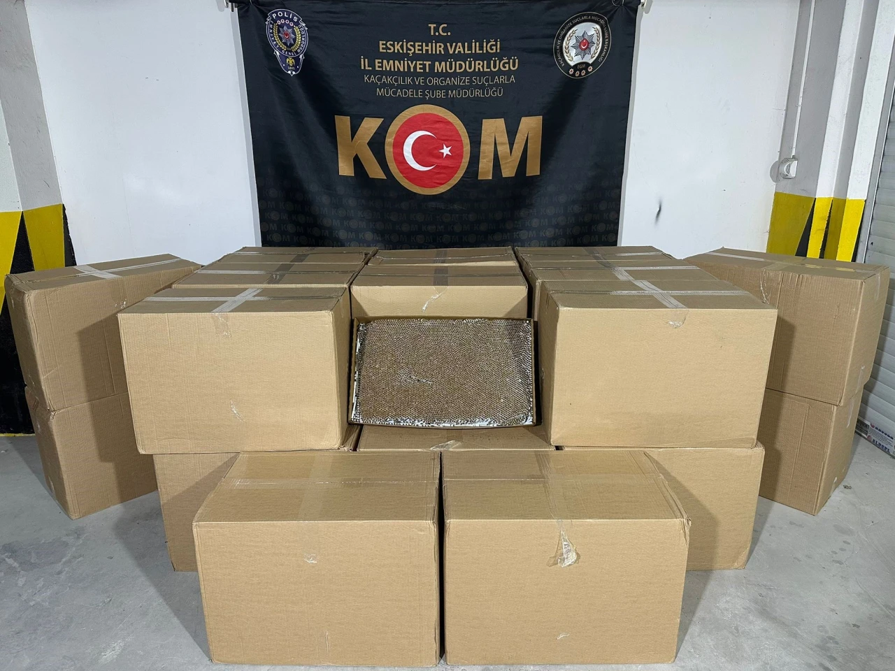 Eskişehir’de 900 Bin Lira Değerinde Kaçak Makaron Ele Geçirildi