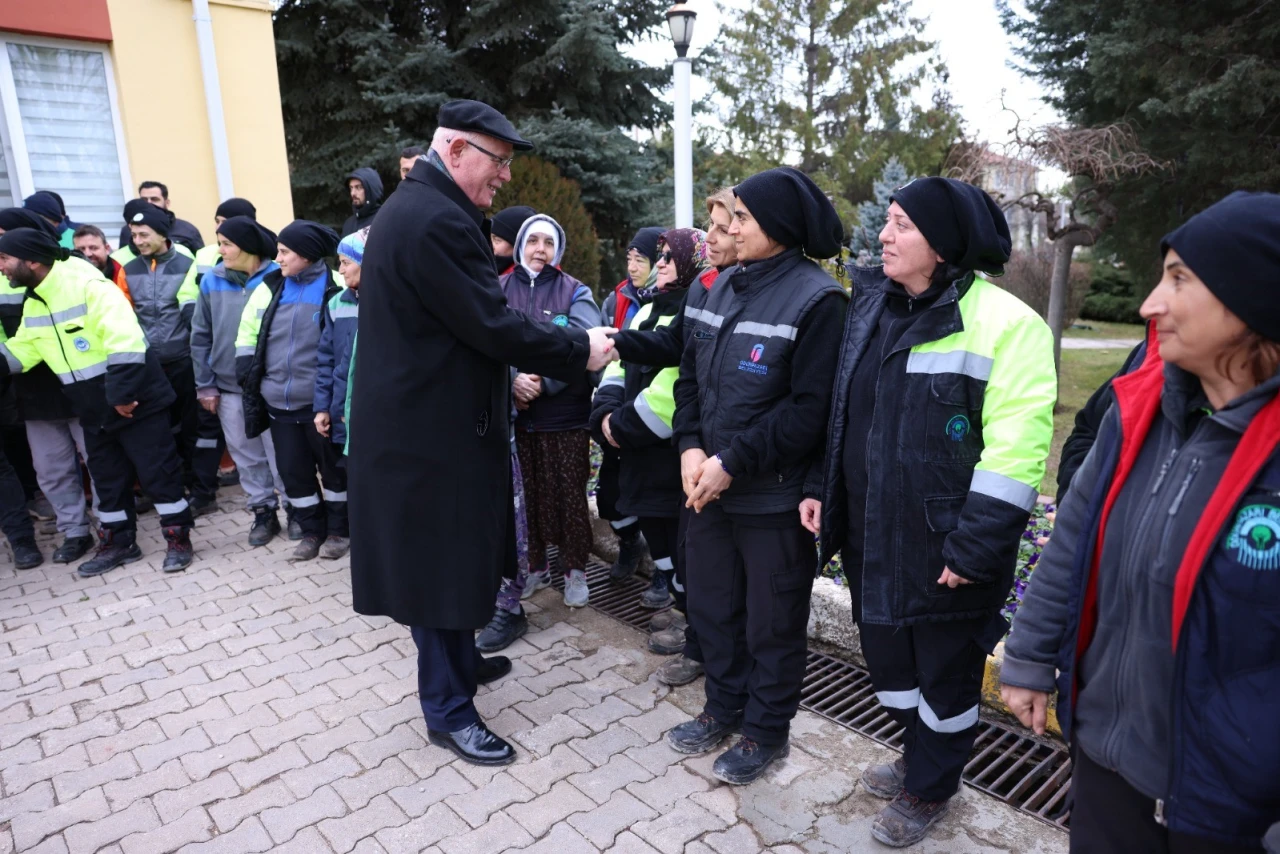 Başkan Kurt, Personelin Yeni Yılını Kutladı