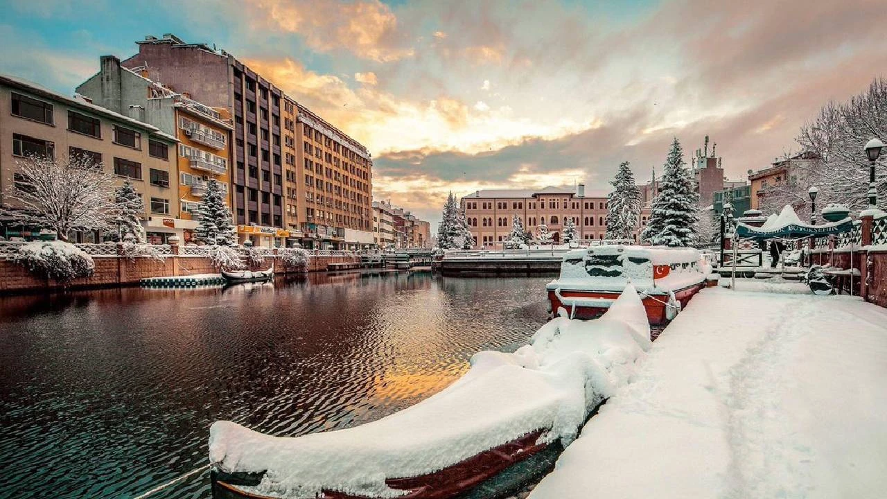 Eskişehir’de Kışın Nereye Gidilir? Mutlaka Görmeniz Gereken 10 Yer!