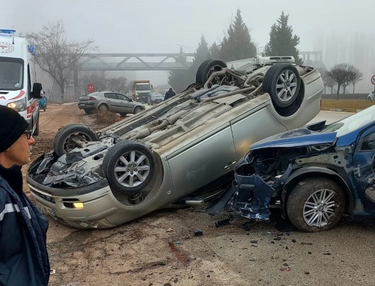 Eskişehir'de Gizli Buzlanma Peş Peşe Kazalara Yol Açtı