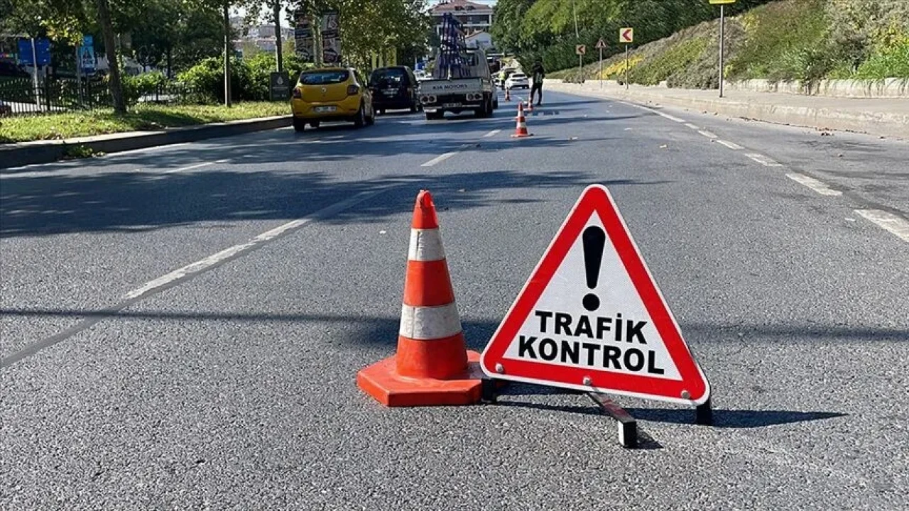 Eskişehir’de Trafik Denetimlerinde 3 Bin 178 Araca Ceza