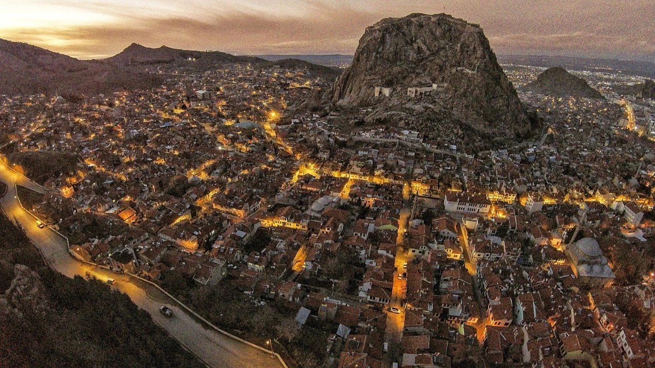 Afyon’un En Güzel İlçesi Açıklandı! O İlçe Diğerlerine Fark Attı