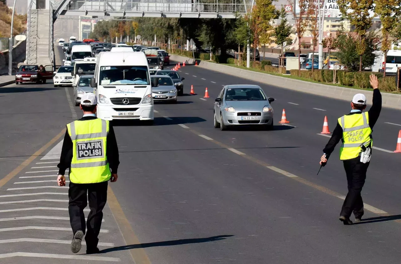 Eskişehir’de Trafik Denetimi: 28 Binden Fazla Araç Kontrol Edildi