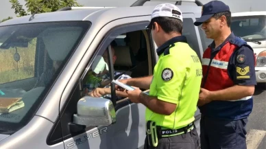 Eskişehir’de Trafik Denetimlerinde 6 Bin 160 Sürücüye Ceza