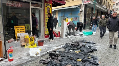 Deri Dükkanında Çıkan Yangın Maddi Hasara Yol Açtı