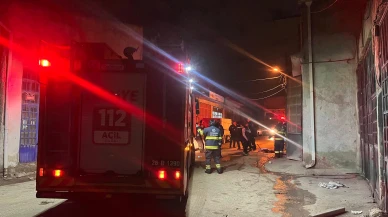 Eskişehir'de Oto Boya Atölyesinde Çıkan Yangın Korkuttu