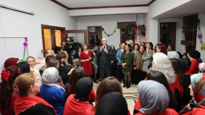 Başkan Kurt: “Halk Merkezleri, Toplumumuzun Gelişimi İçin Çok Önemli”