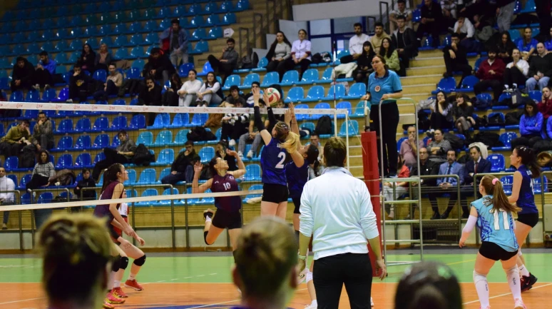 ÜNİLİG Voleybol Bölgesel Lig Müsabakaları ESOGÜ’de Başladı